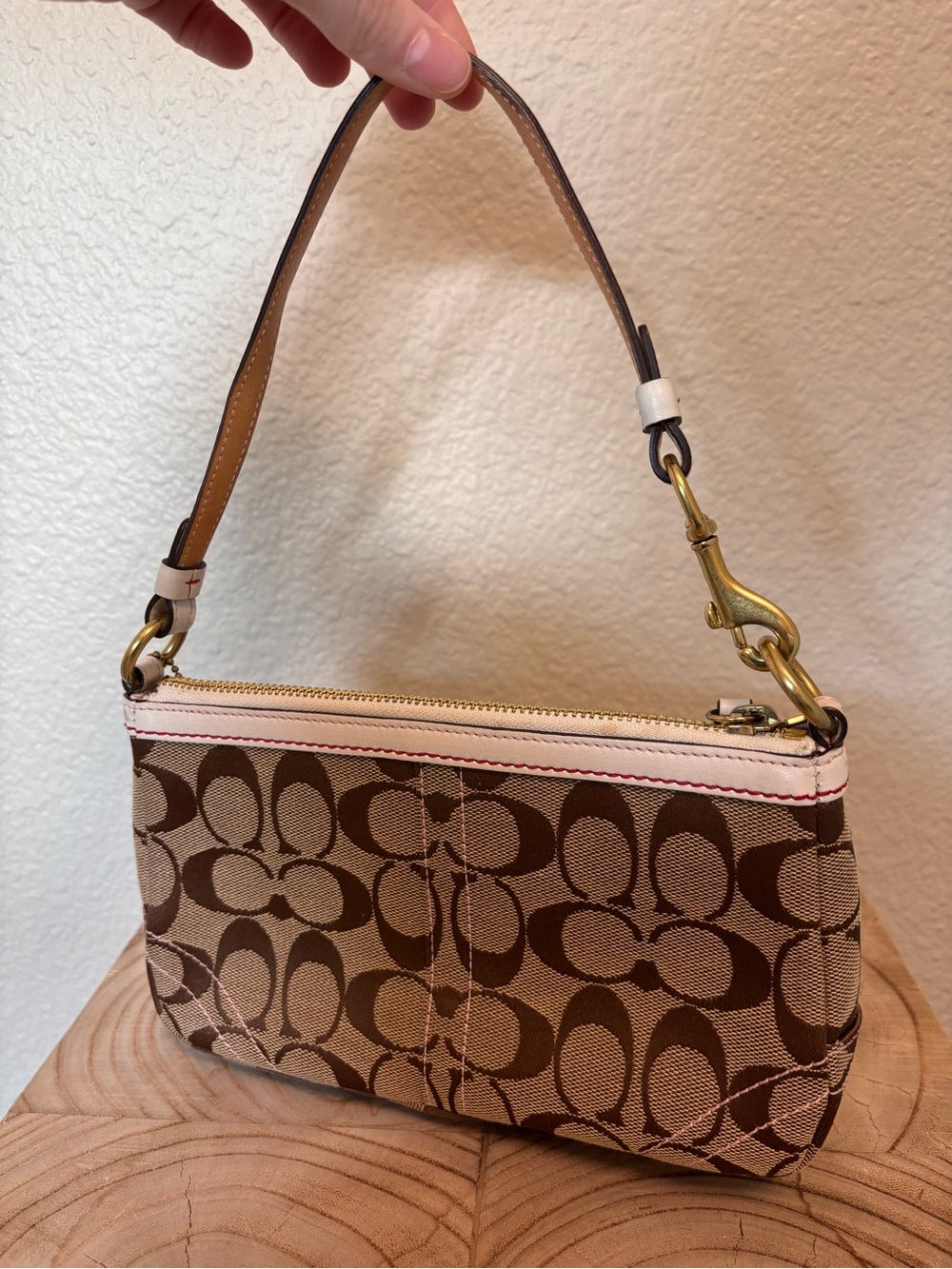 Limited edition Y2K Coach Demi clutch - Picture 2 of 5